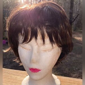 Real Cute Short Brown Wig. You can have a different hairdo every day ‼️